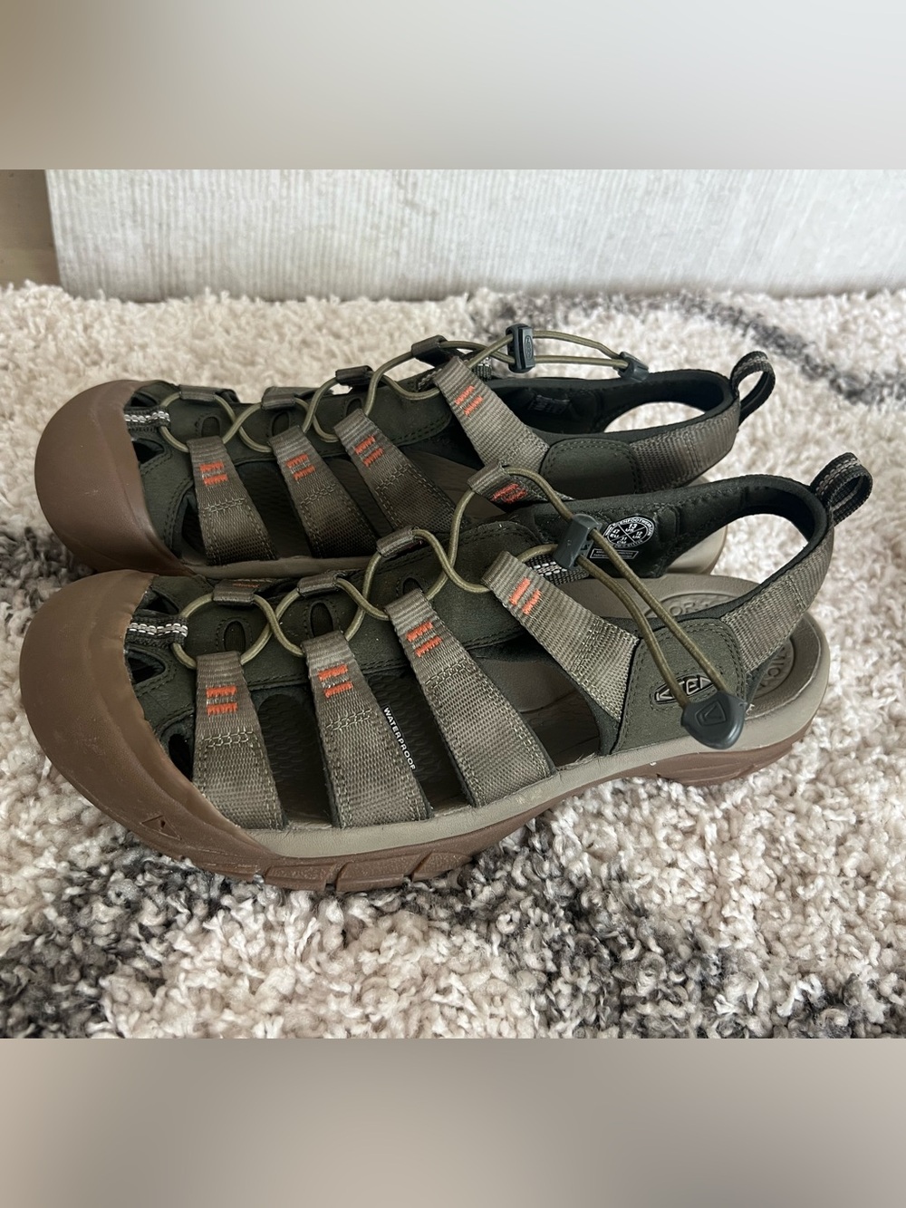 Keen Men's Closed-Toe Sandals - Olive Green/Brown